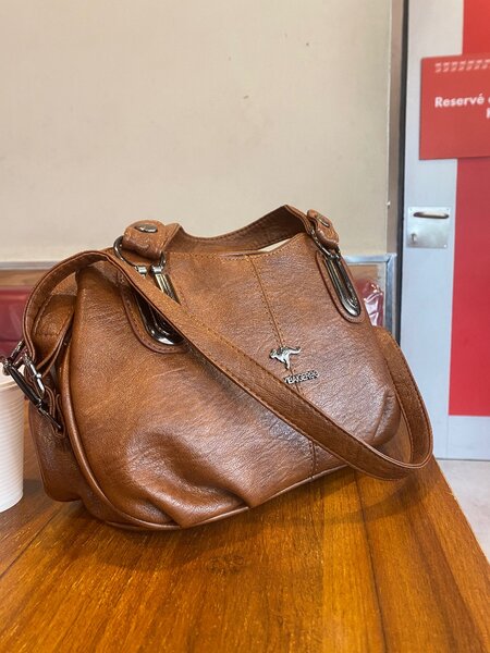 Sac à main en cuir élégant