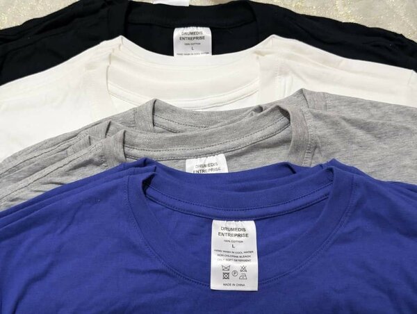 TEE SHIRT NEUTRE NO NAME