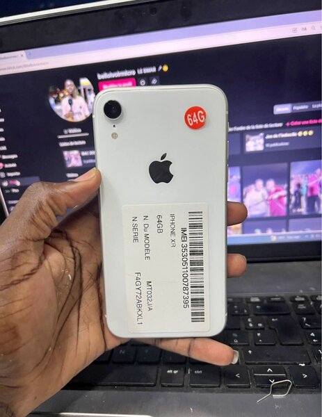 iPhone XR 64 Go Blanc