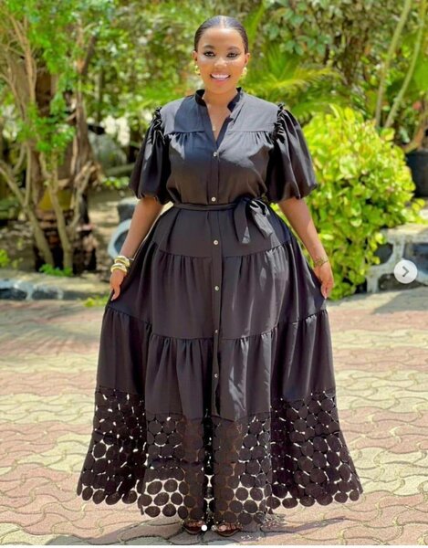 Robe maxi noire élégante