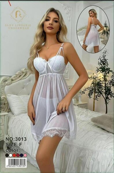 Nuisette blanche en dentelle