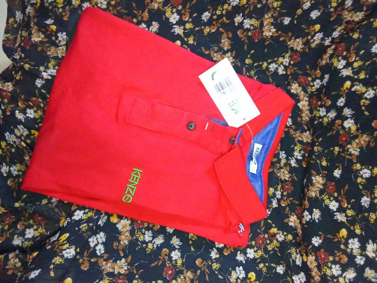 Polo rouge élégant Homme/Femme