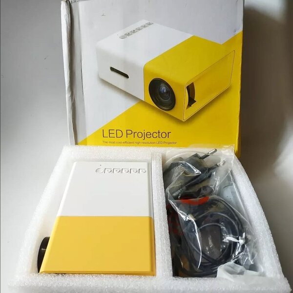 Mini projecteur LED portable