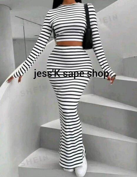 Haut et jupe blanc noir