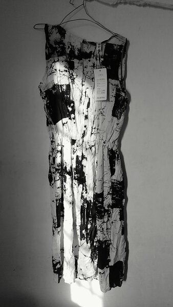 Robe Élégante Noire et Blanche