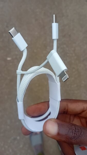 Câble de charge USB polyvalent