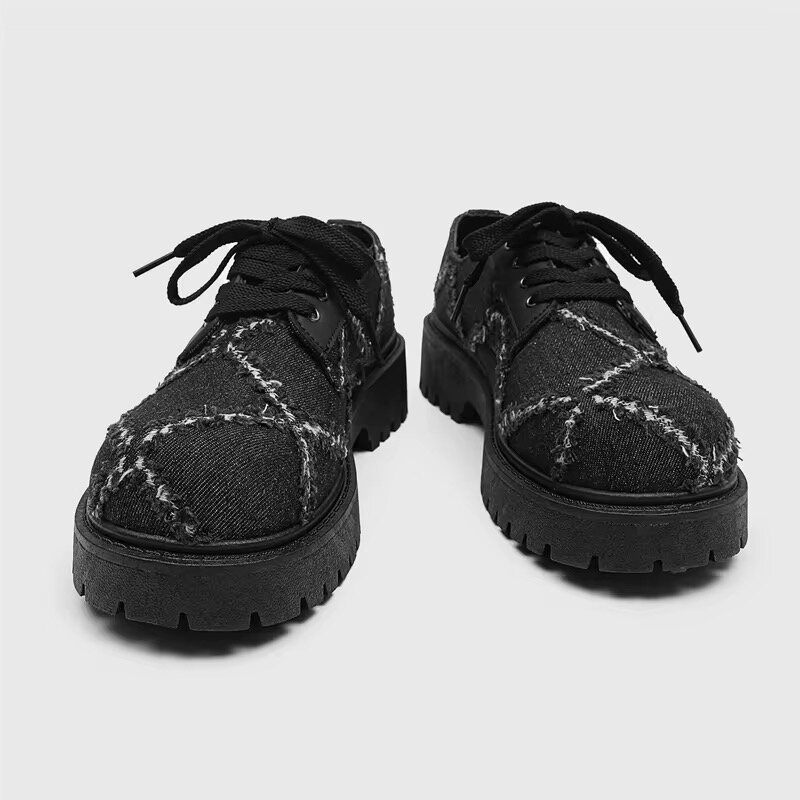 Chaussures en cuir noir pour hommes