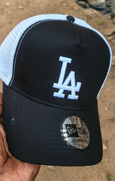 Casquette New Era LA noir et blanc