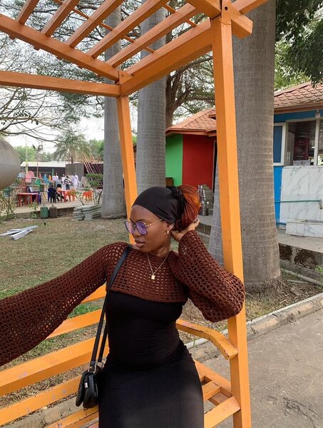 Chic Pull-Over Épaules Dénudées