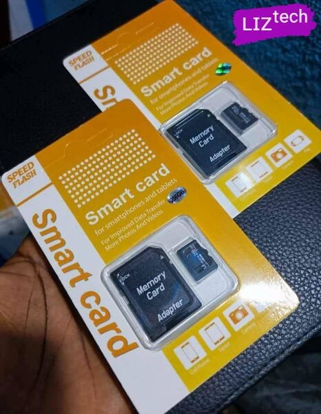 CARTE MÉMOIRE de 128 GB