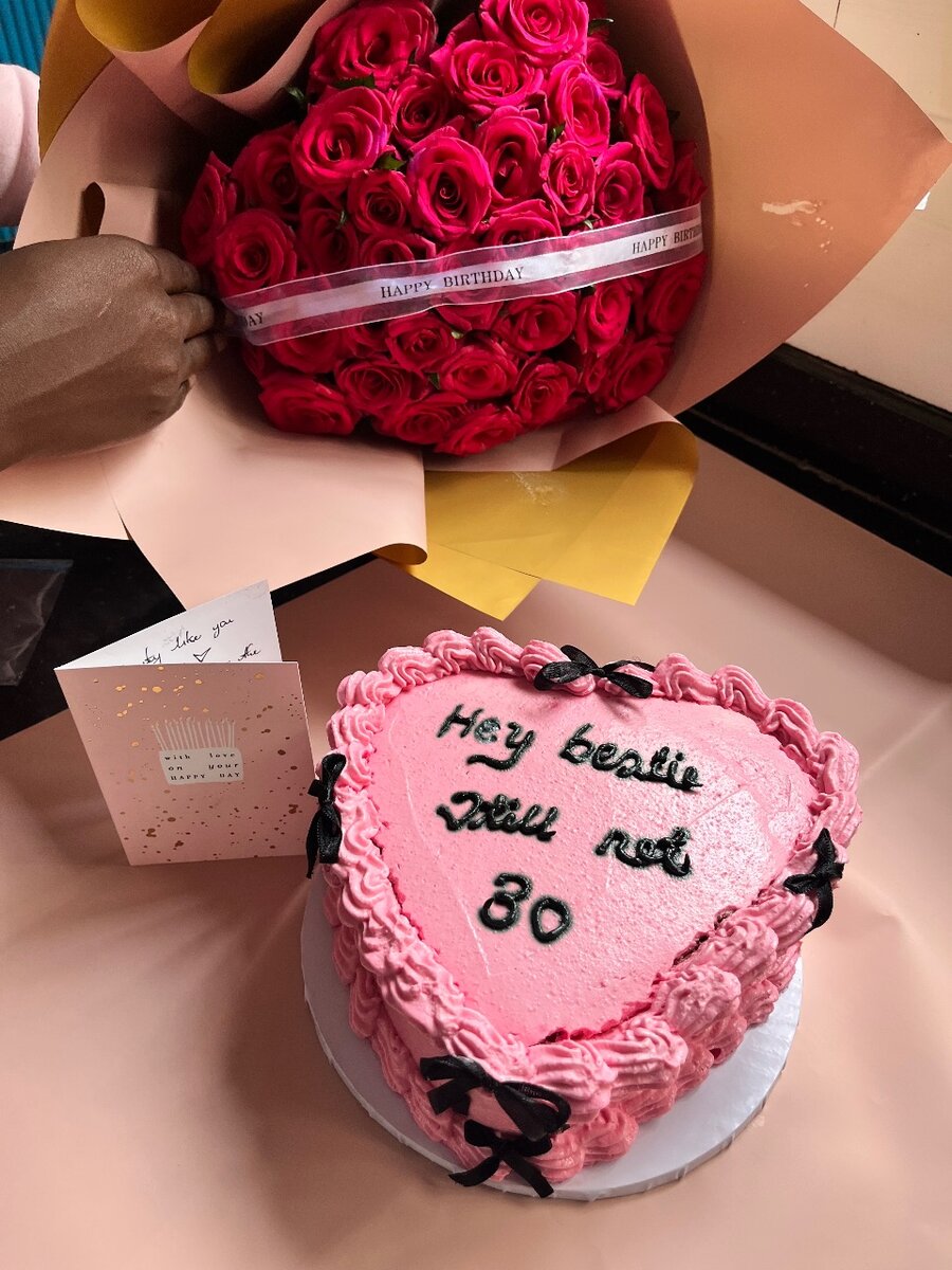 Bento cakes and roses