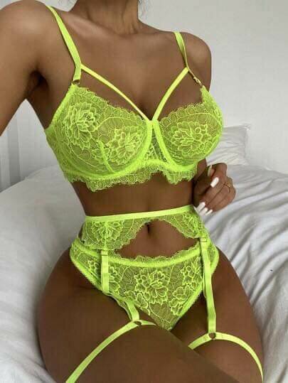 Ensemble lingerie dentelle sexy