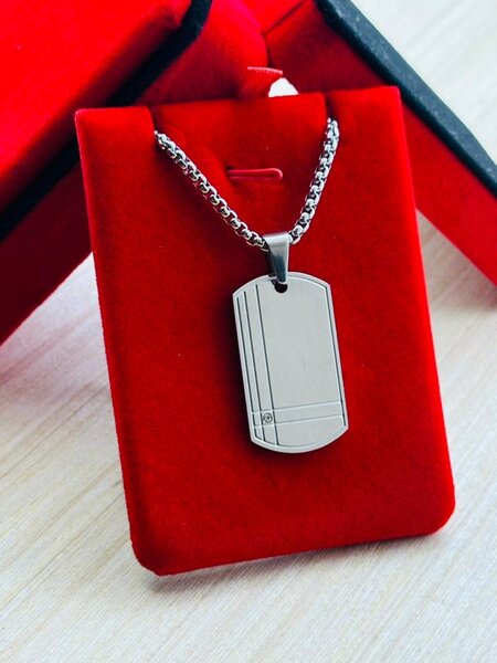 Collier Pendentif en Acier