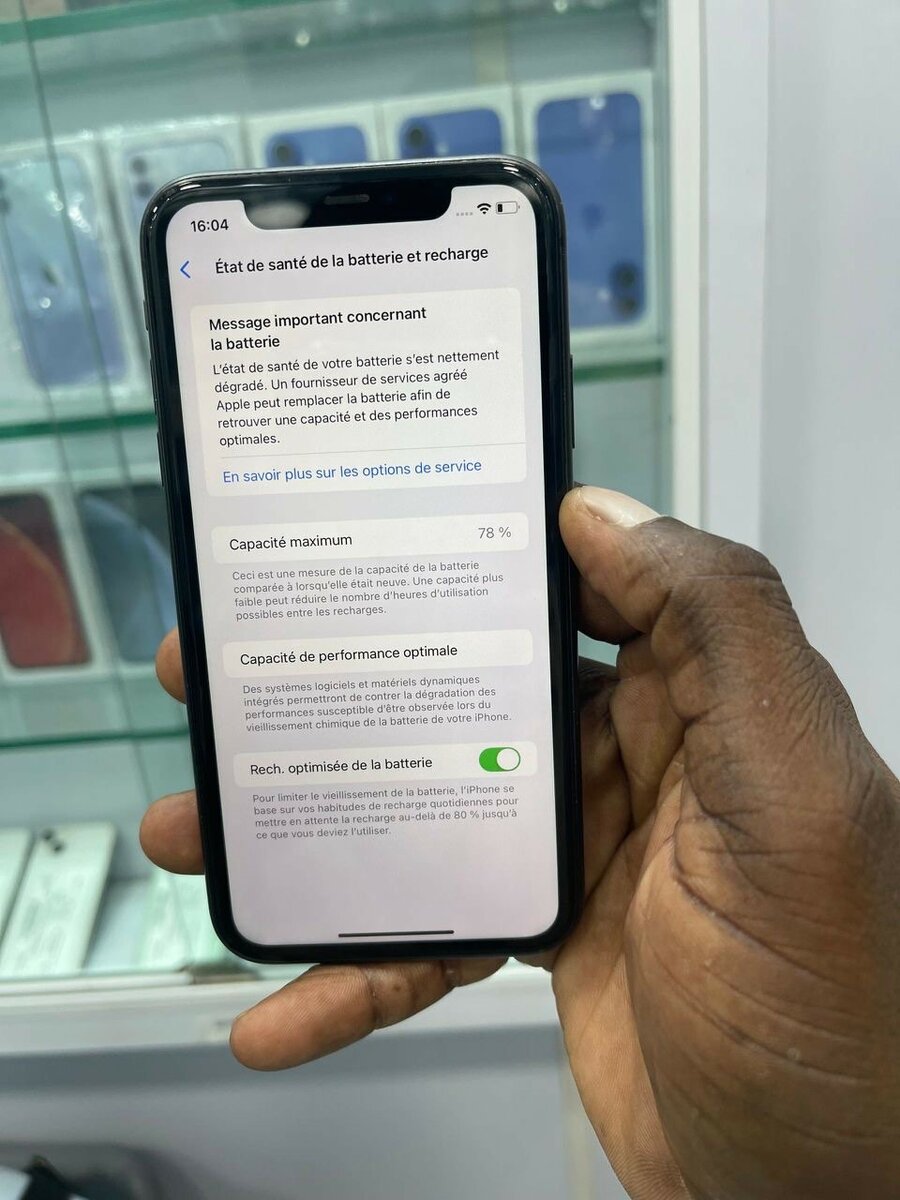 iPhone 11 64go en bon état