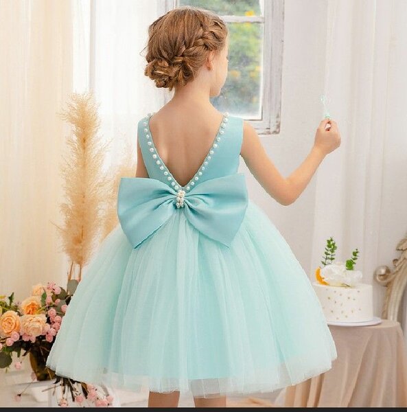 Robe de fête enfant élégante