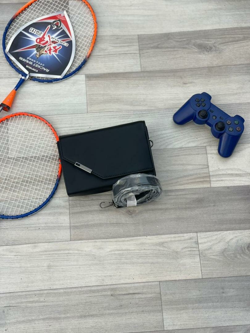 Sac bandoulière noir stylé