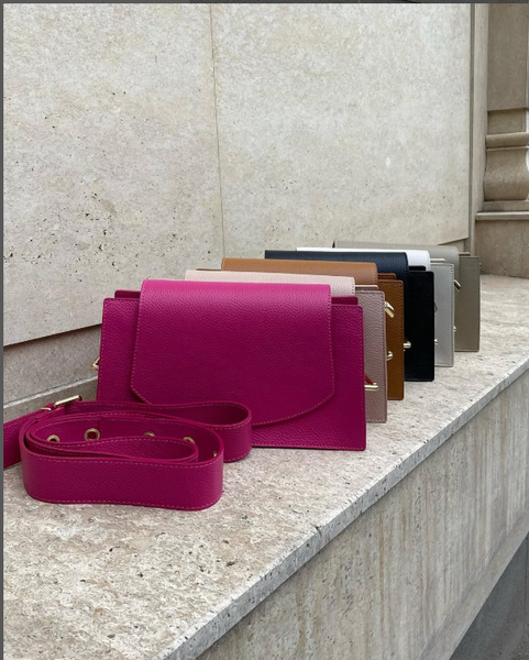 сумки разных цветов