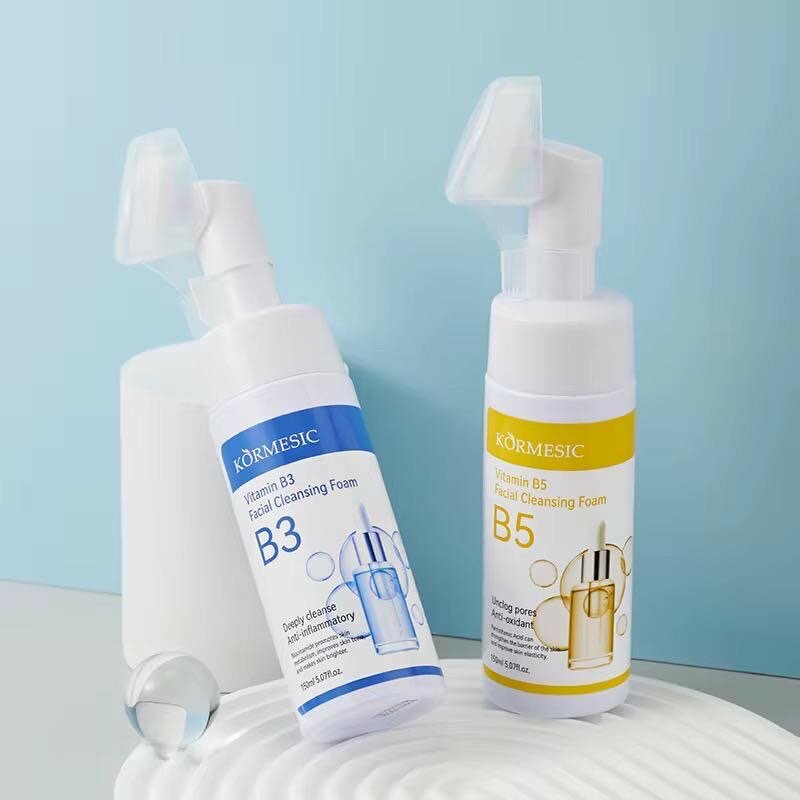 Mousse nettoyante visage vitaminée