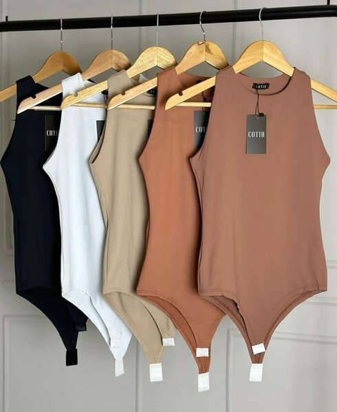 Bodysuit élégant sans manches