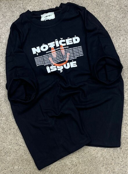 T-shirt noir style urbain