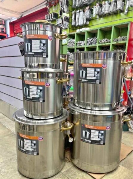 Casserole en acier inoxydable