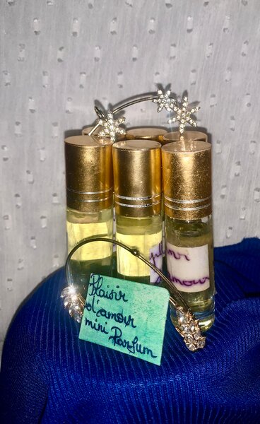 Mini Parfums Élégants