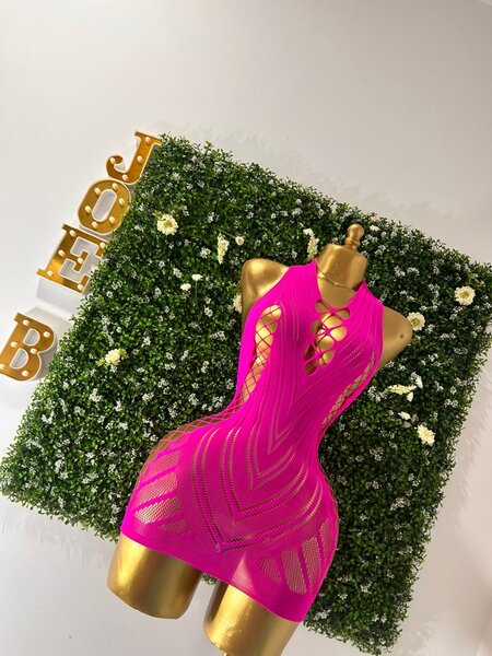 Robe Sexy Fuchsia Dos Nu