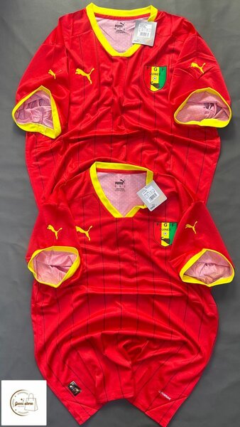 Maillot de foot Puma rouge