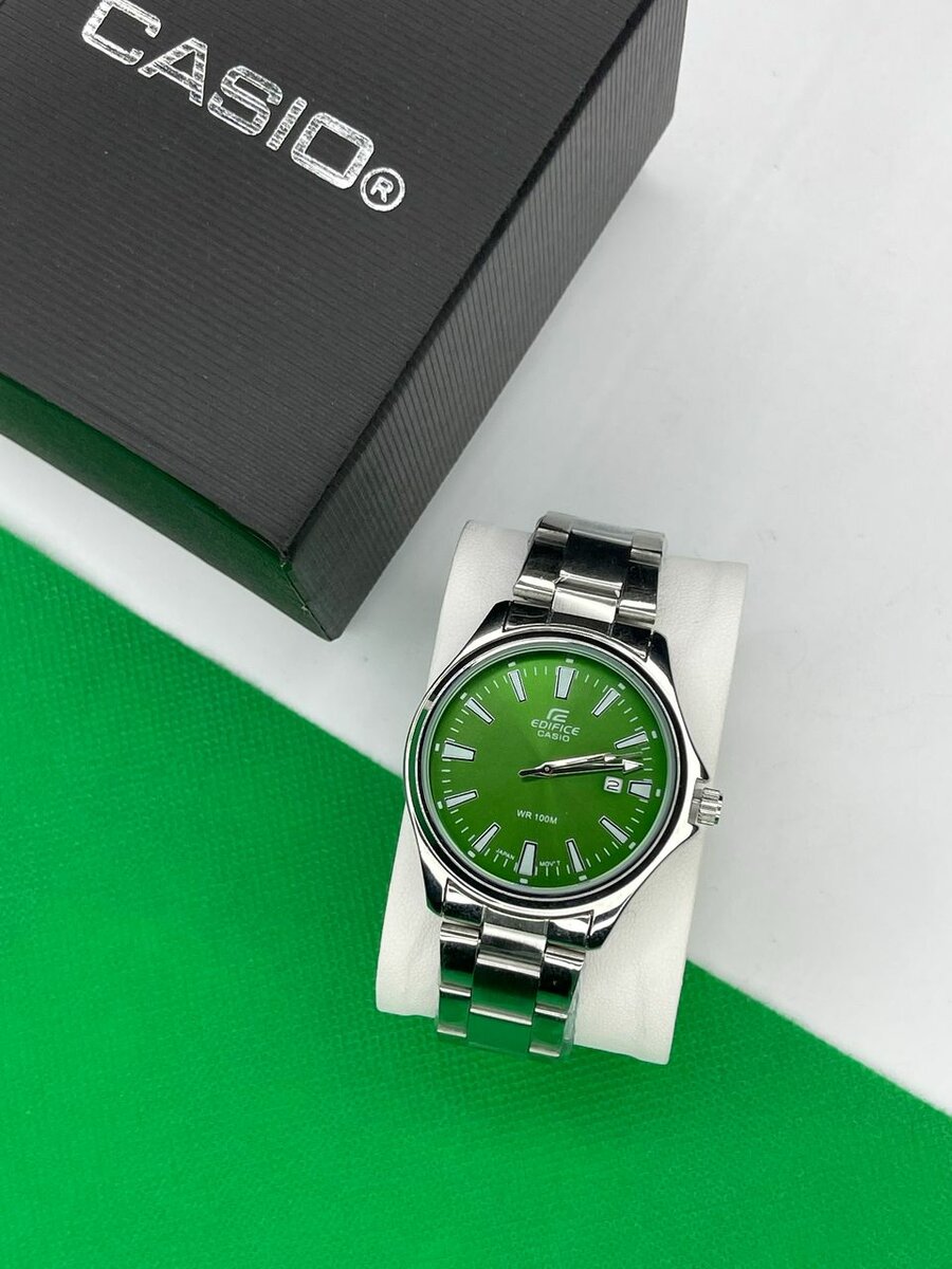 Montre Casio en acier inoxydable