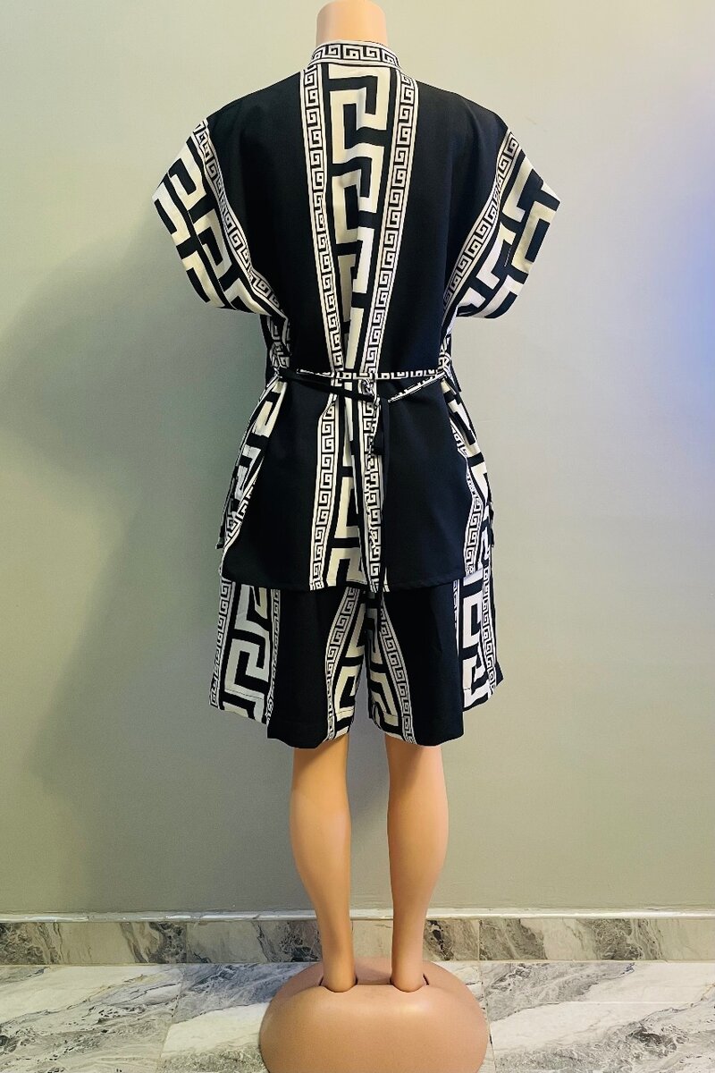 Kimono and pants for ladies