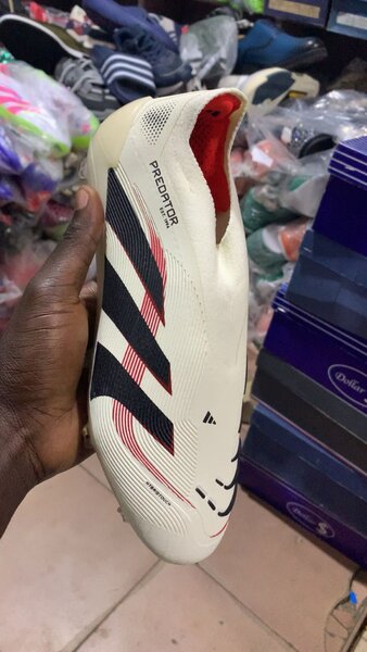 Chaussures de Football Predator