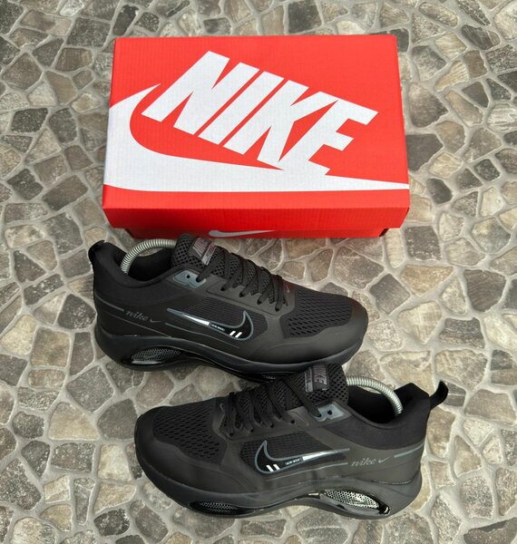 Baskets Nike Air noires