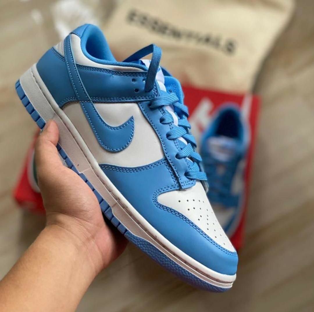 NIKE SB LOW