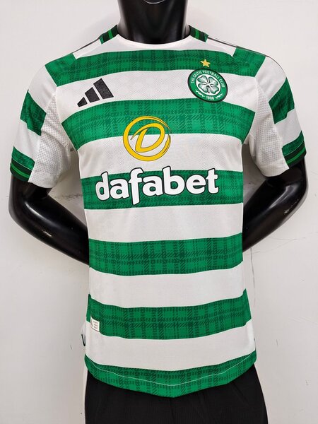 Maillot de football rayé vert