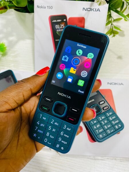 Nokia 150 2019 model, green