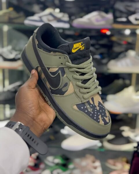 Stylish and comfortable sneakers Nike