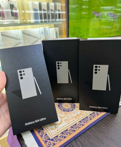 Samsung S24 ultra 256g neuf sceller