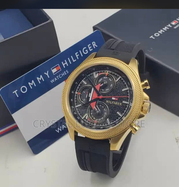 Montre Tommy Hilfiger Homme en Or et Cuir Noir