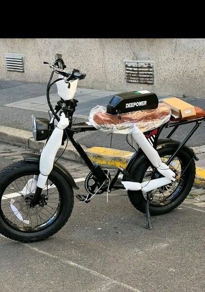 Vélo Électrique Pliable DEEPOWER