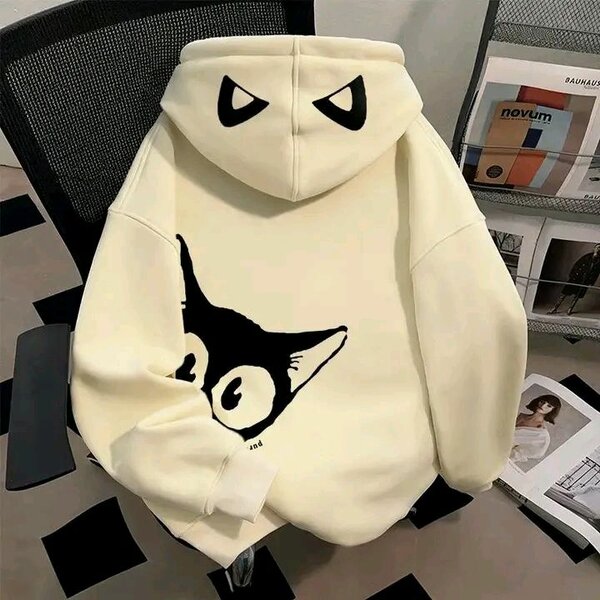 Sweat à capuche blanc avec motifs