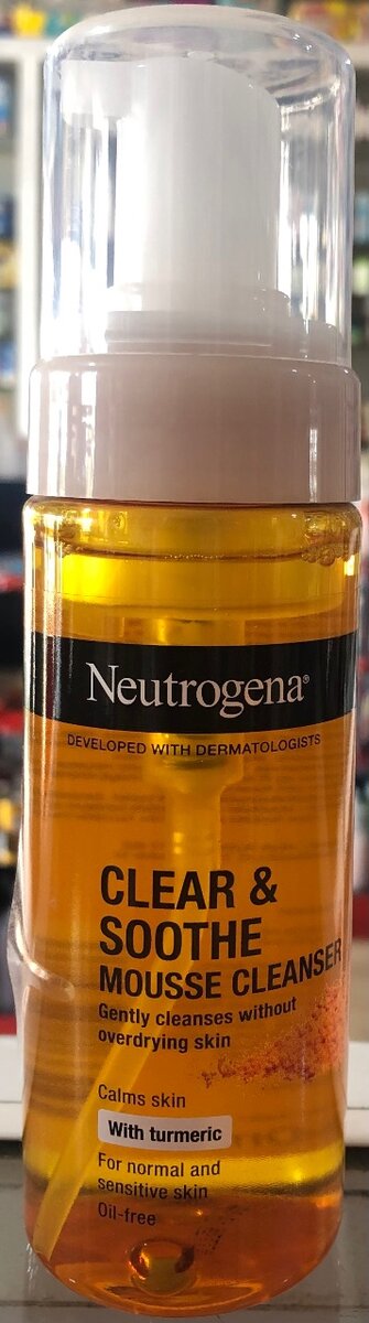 NEUTROGENA CLEAR & SOOTHE MOUSSE CLEANSER 150ML