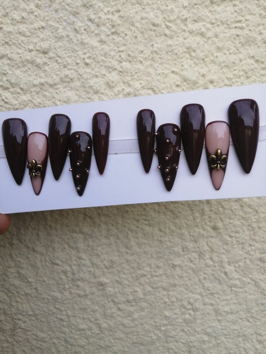 Ongles Artificiels Élégants