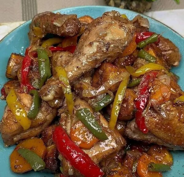 Poulet Sauté aux Légumes