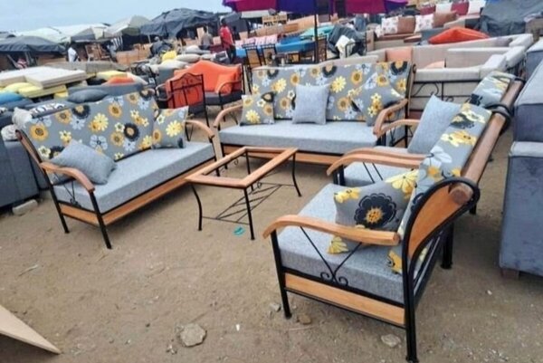 Ensemble canapé et fauteuils extérieur en métal