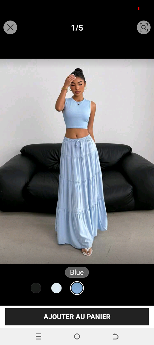 Ensemble Jupe et Crop Top Élégant