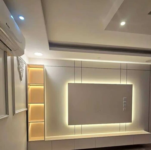 Téléviseur LED avec éclairage