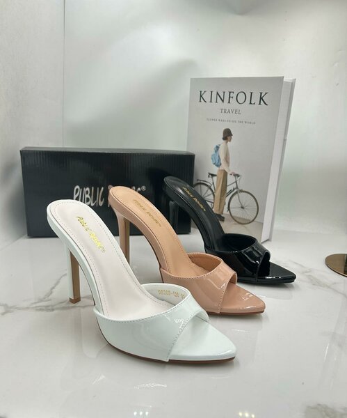 Sandales à talons élégantes