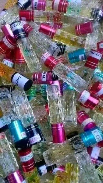 Essences où huiles de parfums