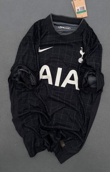 Maillot de football noir classique