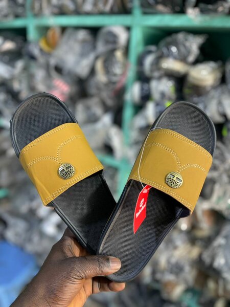 Claquettes confortables unisexes